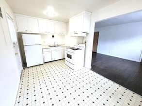 Building Photo - 4278 N 84th St