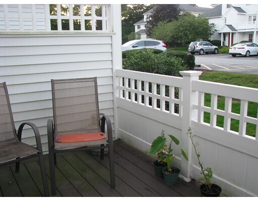 Primary Photo - 360 Littleton Rd