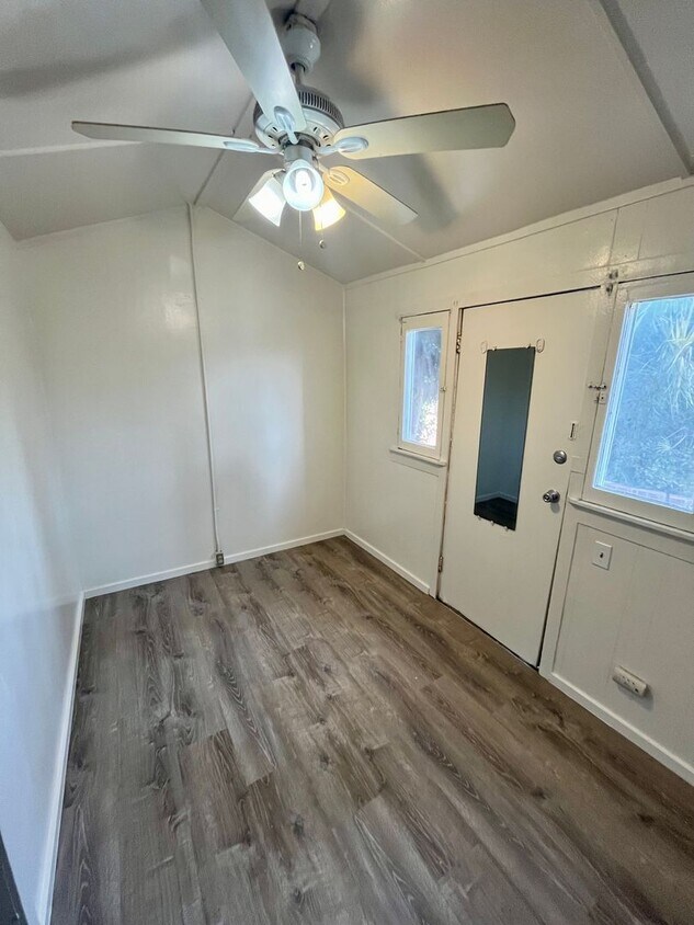 Foto del edificio - Takeover - Ek Properties - ful1660n