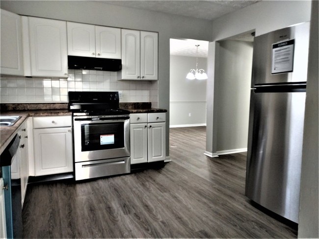 Foto del edificio - 11616 Manford Ct
