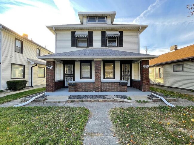 Building Photo - 2724 Shelby St