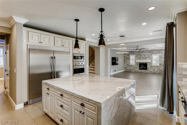 Building Photo - 11227 Applevale Ct