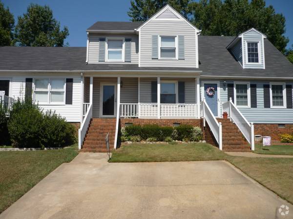 Building Photo - 71 Sweetbriar Ln