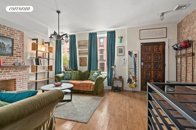 Foto del edificio - 249 Hoyt St