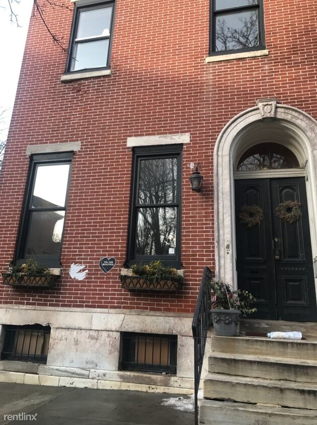 Primary Photo - 1939 Mount Vernon St