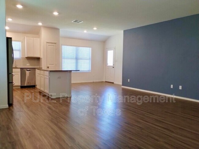 Foto del edificio - 6405 Teramo Ter