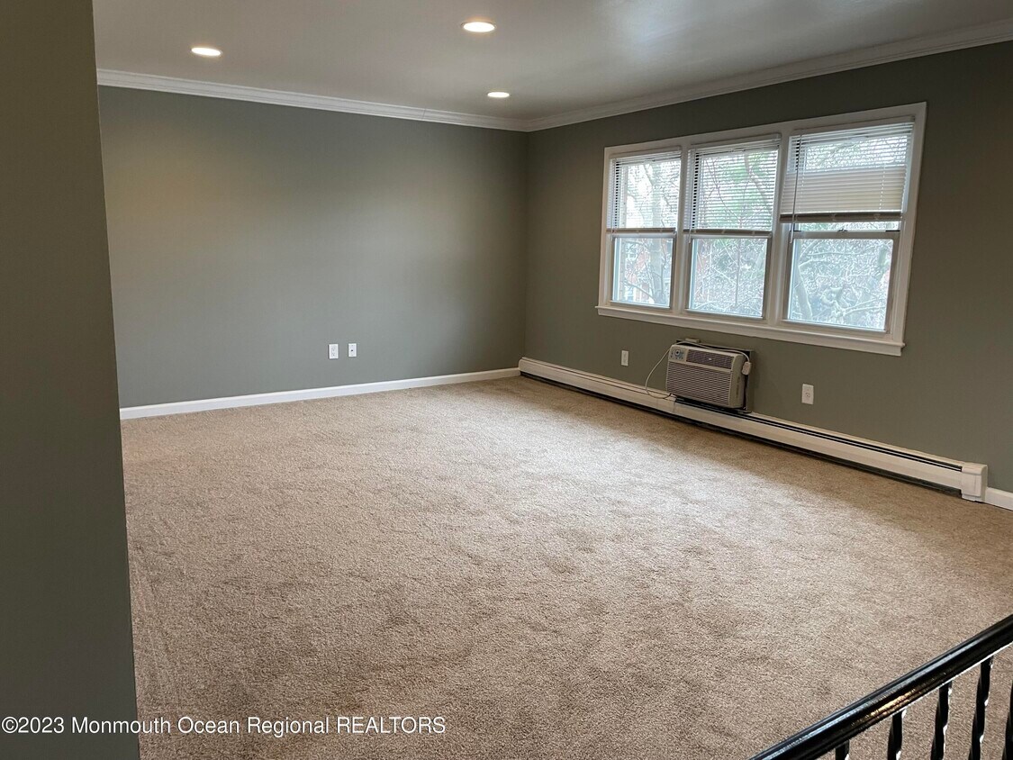 96 East Ave Unit 15, Atlantic Highlands, NJ 07716 Condo for Rent in