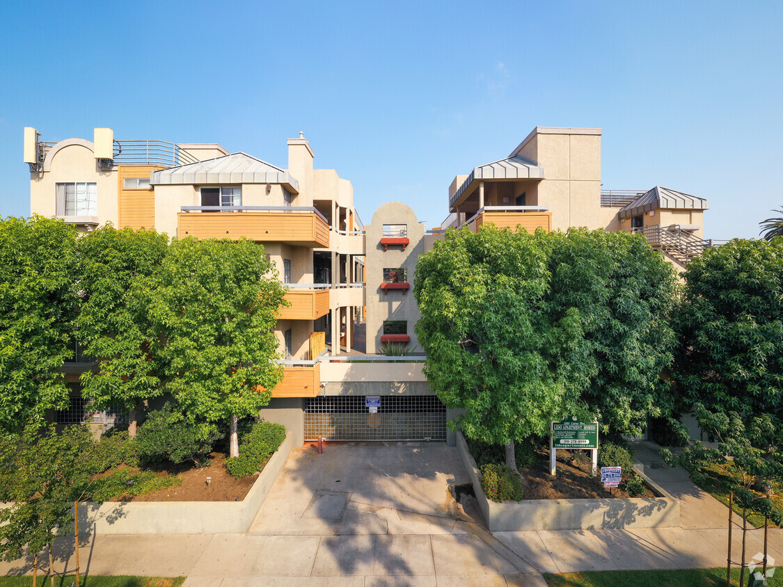 Primary Photo - Lido Apartments - 11919 Culver Blvd