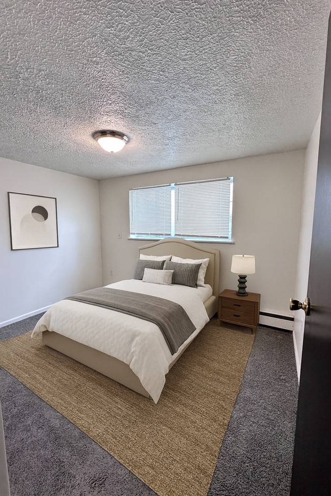 Building Photo - Coming this April 2026: 2 Bedroom Apartment in Beaver. Apply now and secure this place!