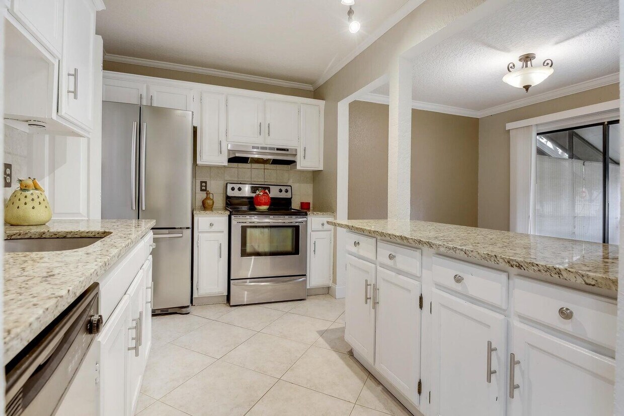 Foto principal - 7200 NW 2nd Ave