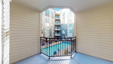 Interior Photo - Vitruvian West