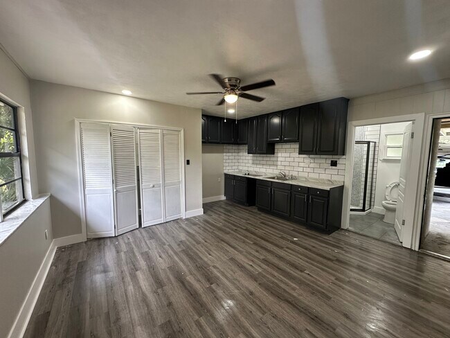 Foto del edificio - 429 Ventura Ave