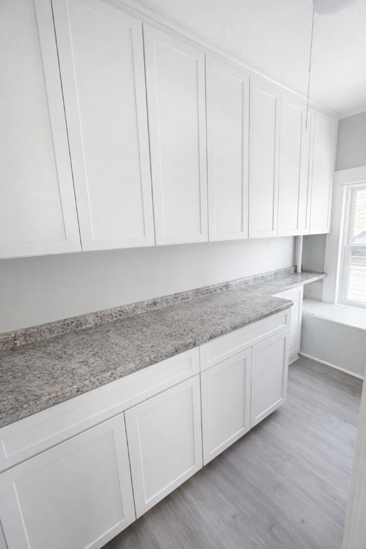 Building Photo - 289 Main St