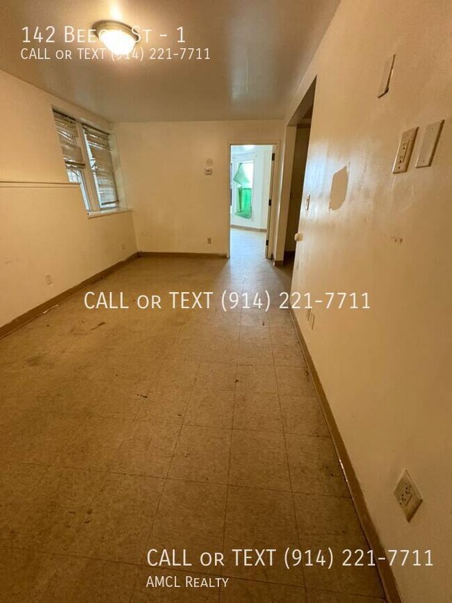 Building Photo - 142 Beech St