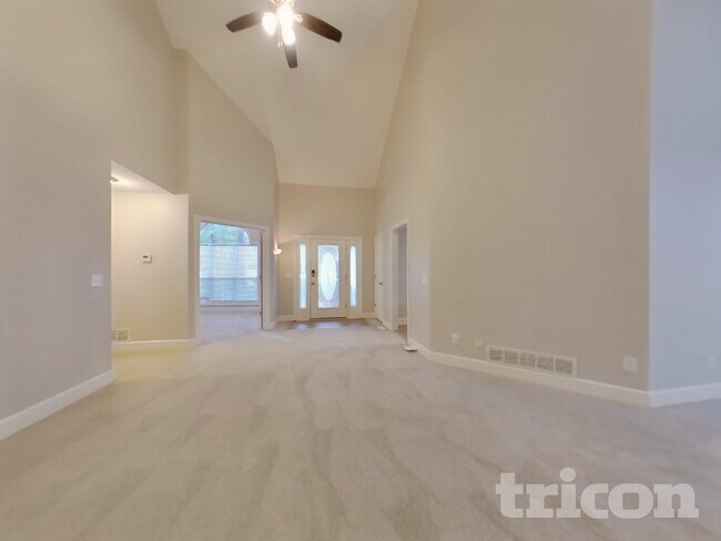 Foto del edificio - 4199 Green Ct