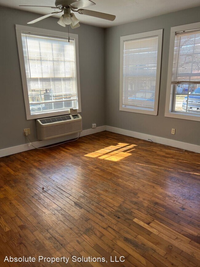 Foto del edificio - 1 br, 1 bath House - 1720 N Fremont Ave