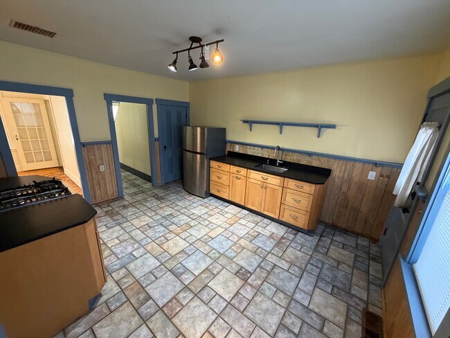 Foto del edificio - 127 Church Ave