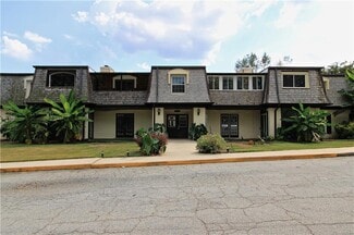 Building Photo - 122 Rue Fontaine