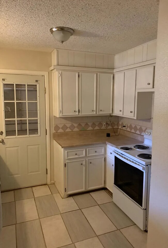 Foto del edificio - 1305 80th St