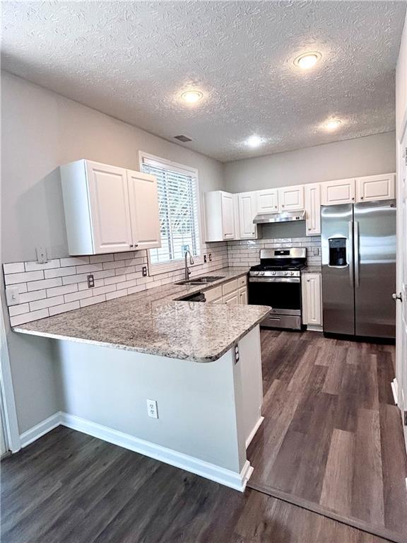Foto del edificio - 418 Harmony Ct