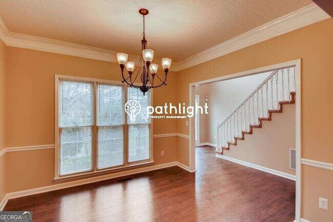 Foto del edificio - 115 Redspire Ln