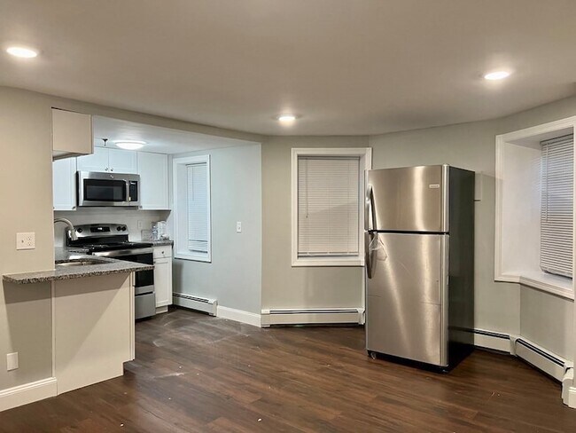 Foto del edificio - 4 Commonwealth Ct