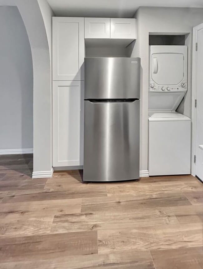 Foto del edificio - Beautifully Updated 2-Bedroom Condo in Nor...