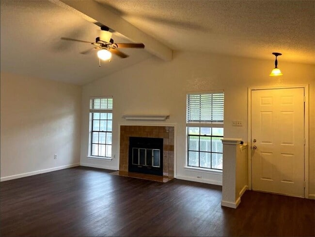 Foto del edificio - 12103 Sunderland Dr