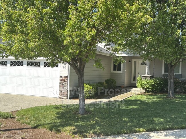 Building Photo - 126 Aztec Ct