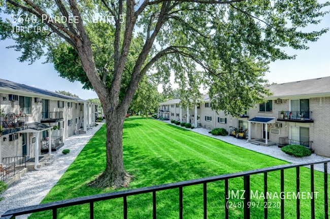 Building Photo - Z on Pardee