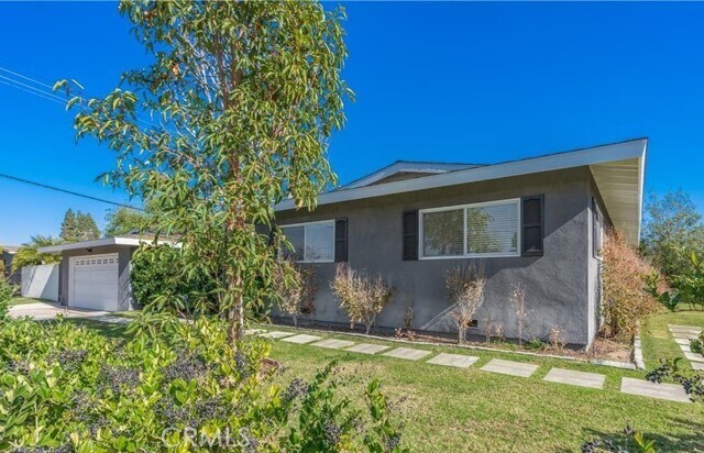 Foto del edificio - 2112 Dover Dr