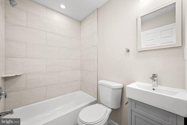 Foto del edificio - 2134 N 19th St