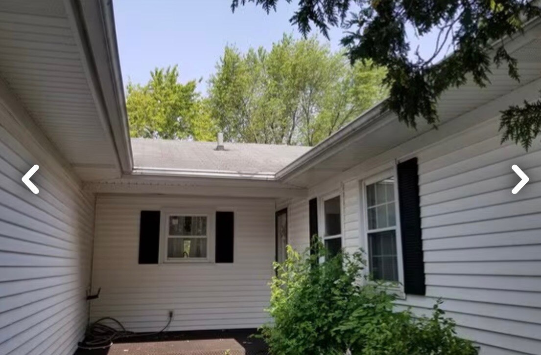 Foto del edificio - 1171 Twisted Oak Ln