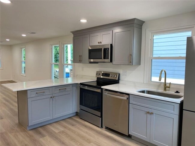 Foto del edificio - 3426 Harrison Rd