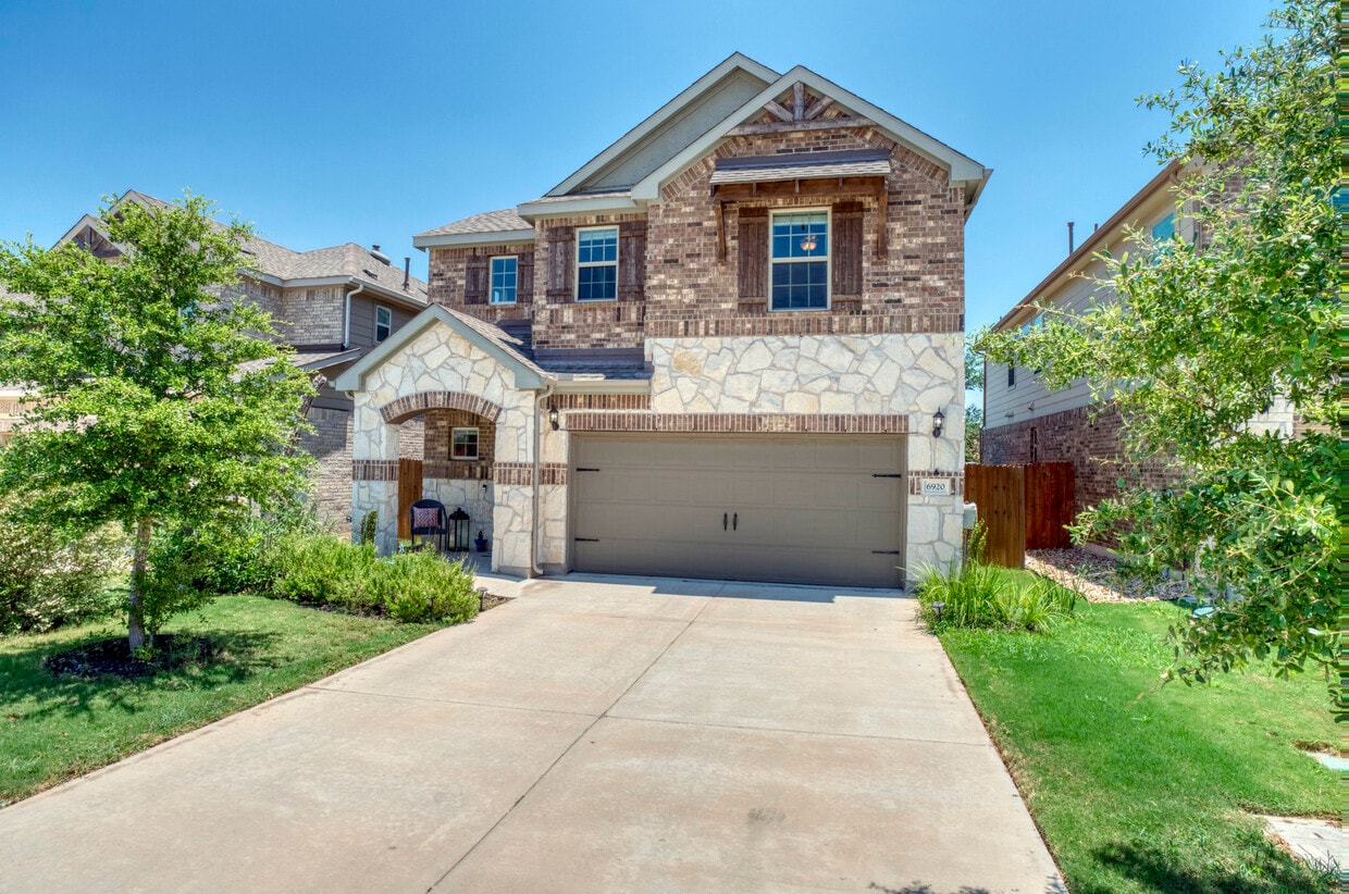 6920 Llano Stage Trl, Austin, TX 78738 House Rental in Austin, TX