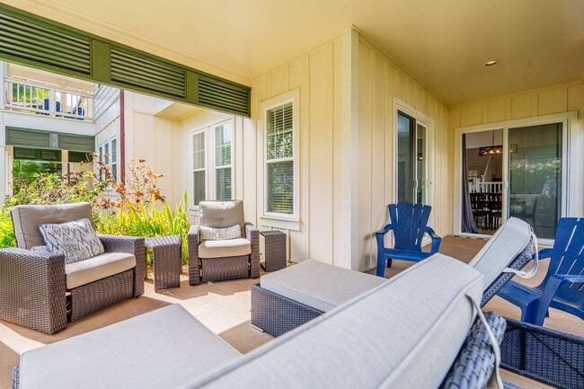 Building Photo - Coconut Plantation 1078-1: 3BR Beachside B...