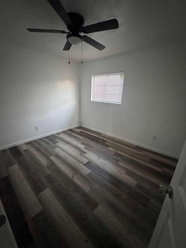 Foto del edificio - S 33rd