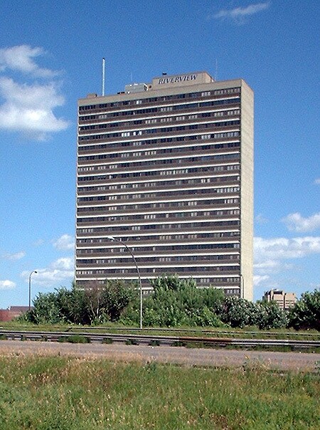 Foto del edificio - Riverview Tower