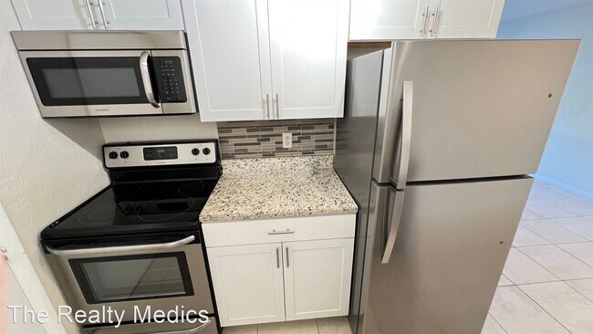 Building Photo - 2 br, 2 bath House - 2130 Forest Knoll Dri...