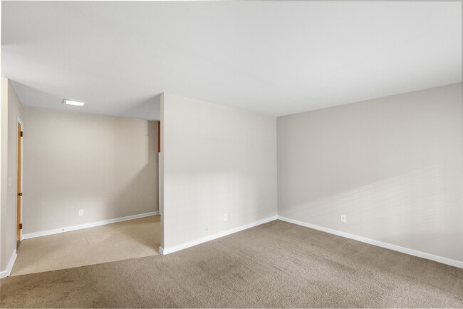 Building Photo - Celeste Manor