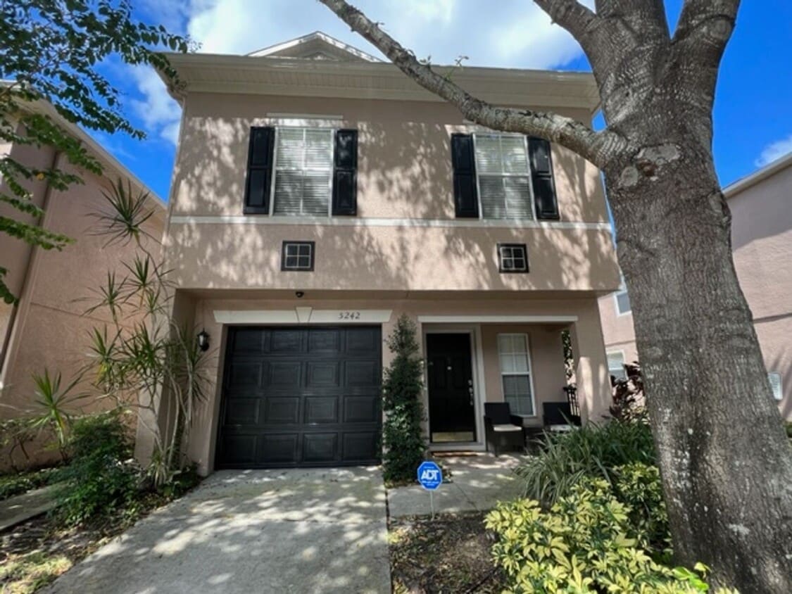 Primary Photo - 3 br, 2.5 bath House - 5242 Calabash Pl
