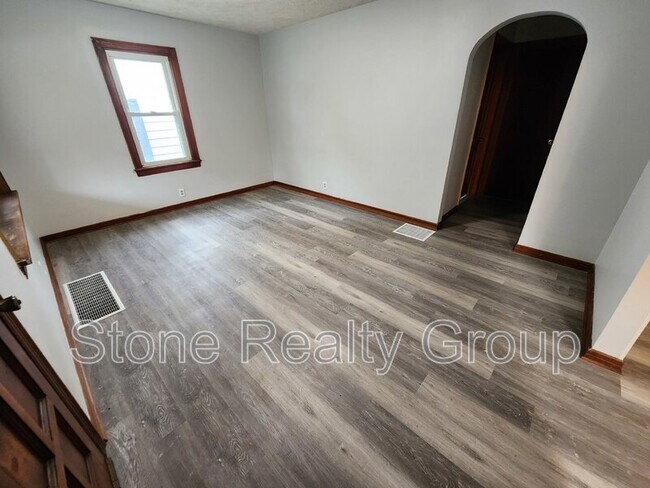 Building Photo - 1721 N 25th St