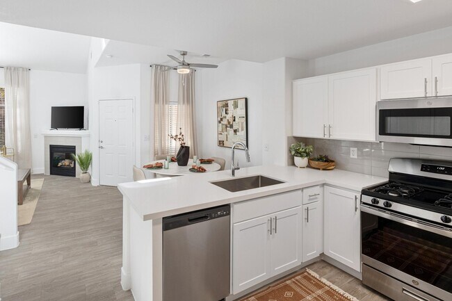 Foto del edificio - Resort at The Lakes