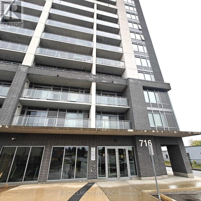 Photo du bâtiment - 716 Main St E