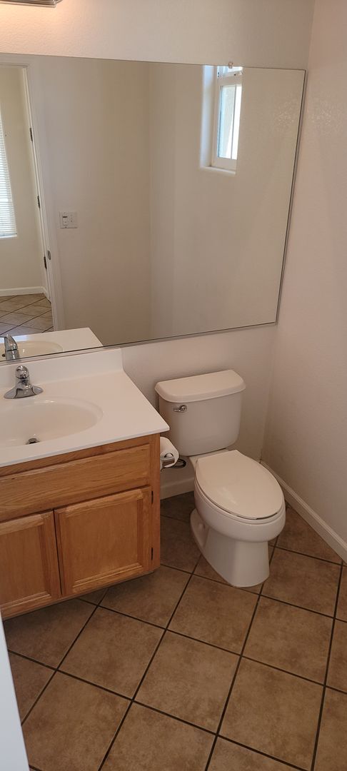 Foto del edificio - Adorable 3 bedroom 2.5 bath Home