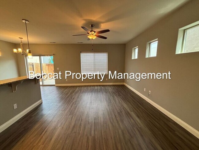Foto del edificio - 1367 Campagni Ln