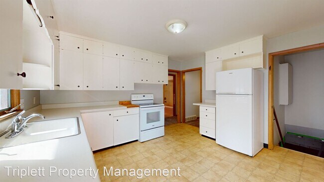 Building Photo - 3 br, 1 bath House - 1318 Wilson Avenue