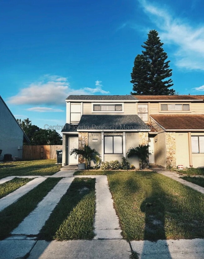 Photo - 2709 Hunt Club Lane Townhome
