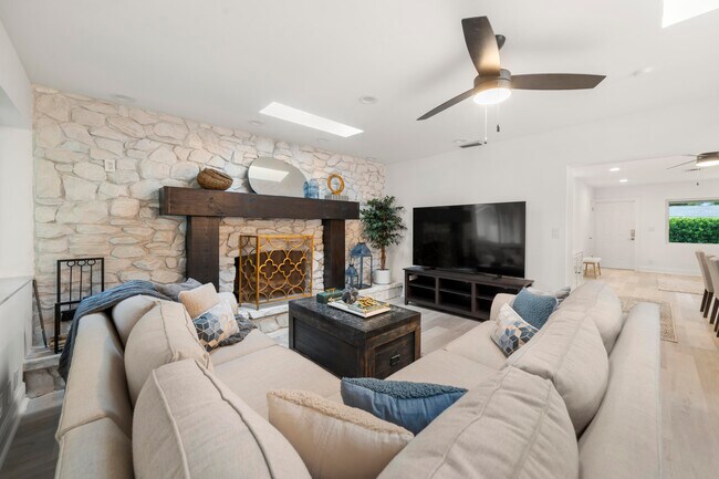 Foto del edificio - 253 NE 21st St