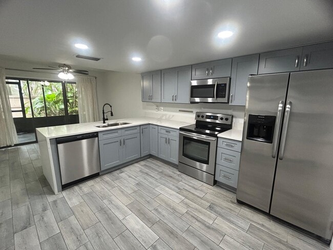 Building Photo - 5821 Windhover Dr